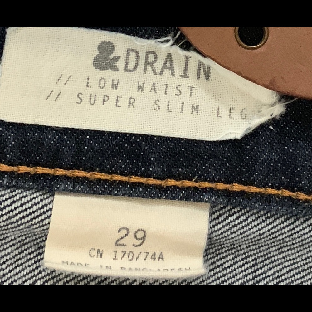 Drain Low waist Super slim leg